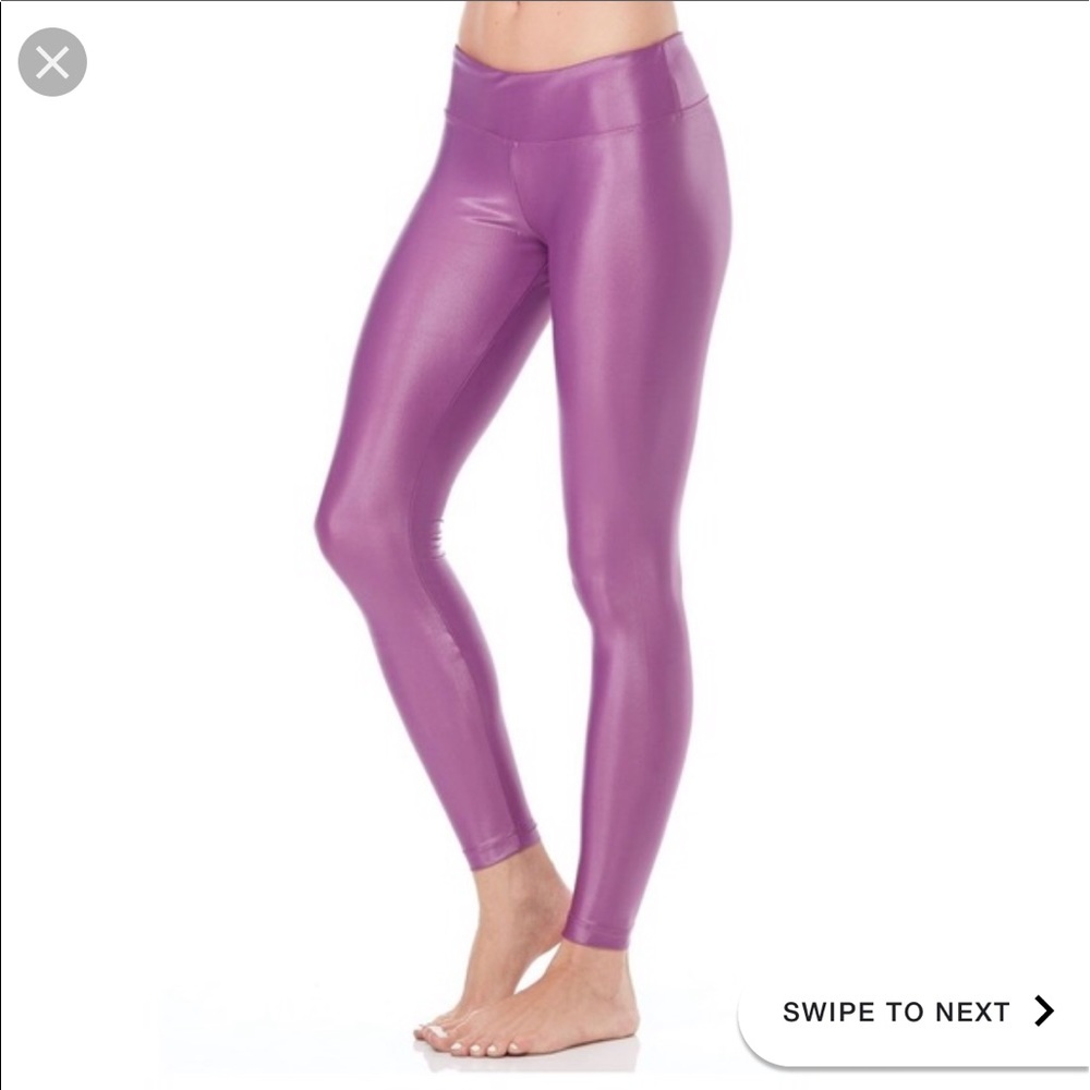 Like new KORAL metallic violet leggings